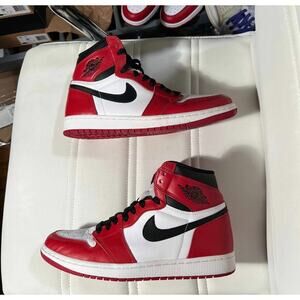 Size 10 - Jordan 1 Retro OG High Chicago